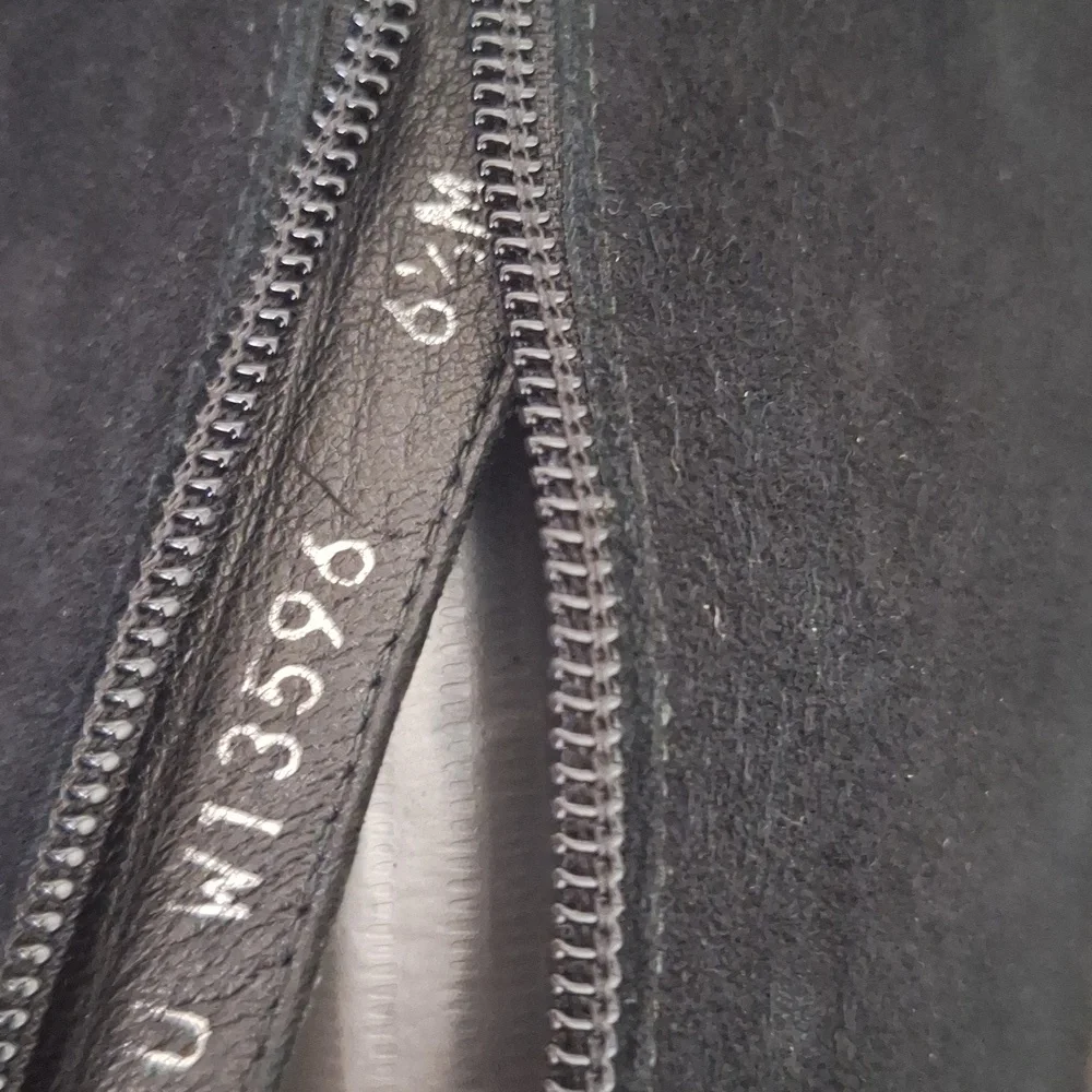 Stuart Wietzman 6 1/2 M Suede Black Over The Knee Boots